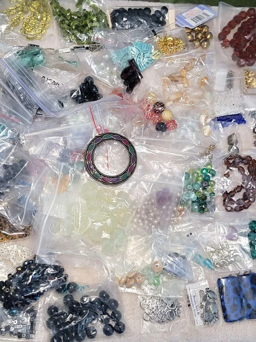 HUGE 4.5lb Destash Lot Jewelry Making Beads Findings Cabachons Various Mats #I